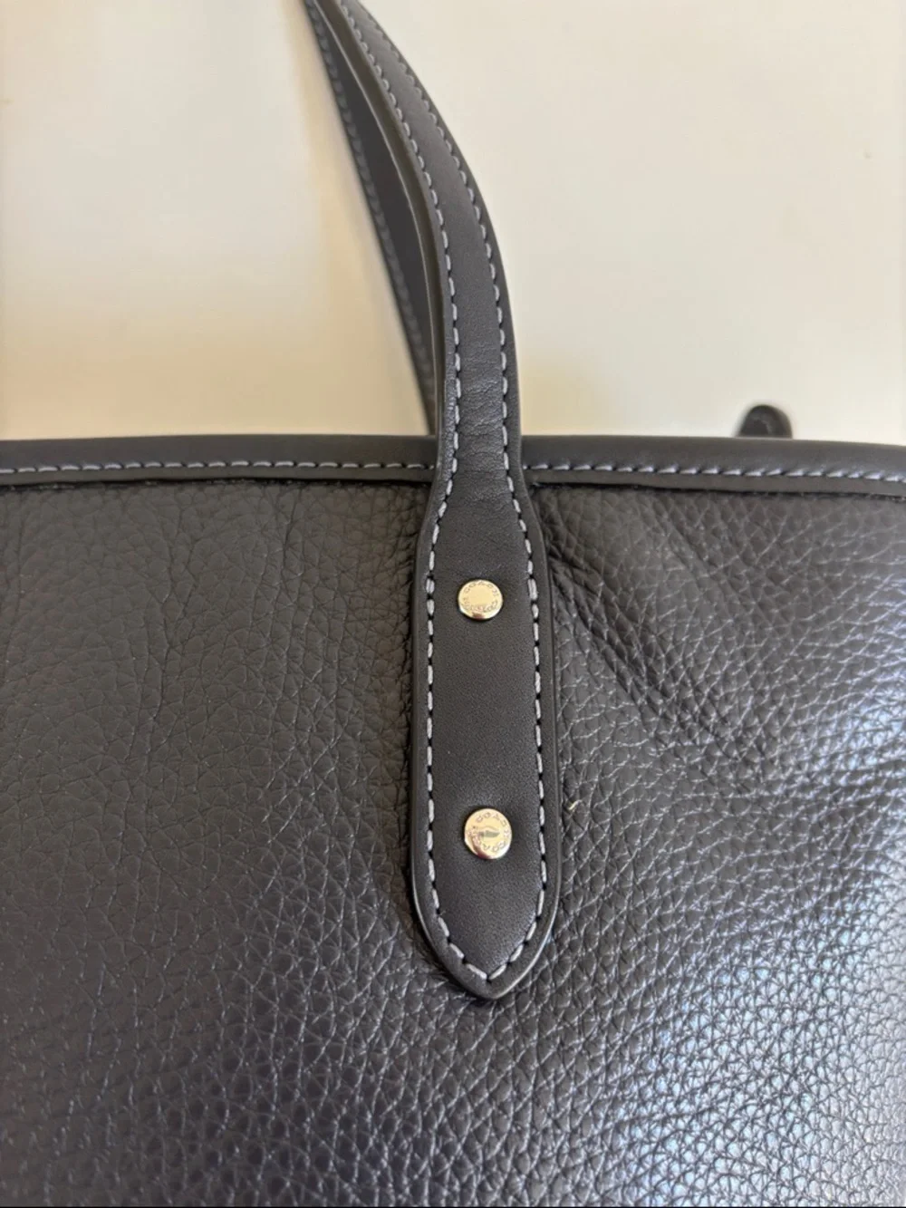 Coach Mini City Zip Tote With Bow in Pebbled Leather and Pink‎ Accent